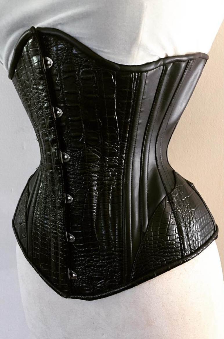 Victorian Underbust Corset - Starkers Corsetry